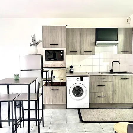 M012 Marquer Joli Annemasse