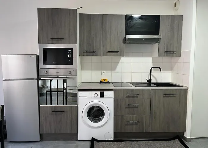 דירה M012 Marquer Joli *